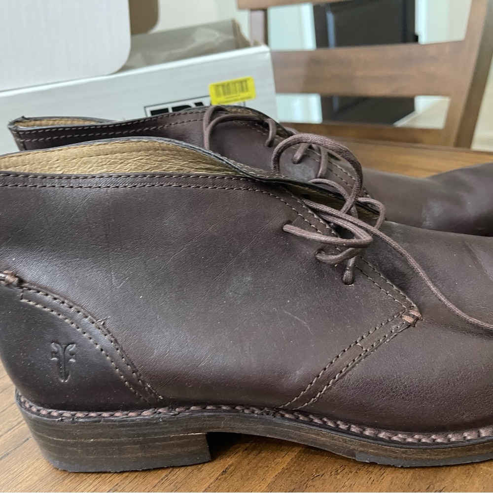 Frye Oliver Chukka Boot size 11.5